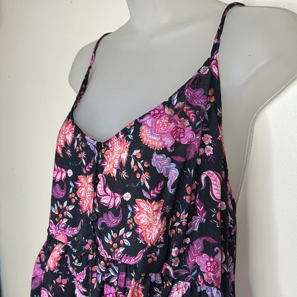 Forever 21 Black and Pink Floral Paisley Camisole - Picture 2 of 5